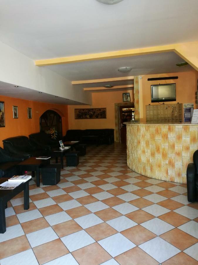 Hotel Dona Мамая Экстерьер фото
